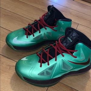 LeBron 10